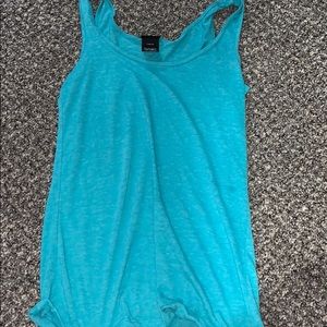 Green workout tank